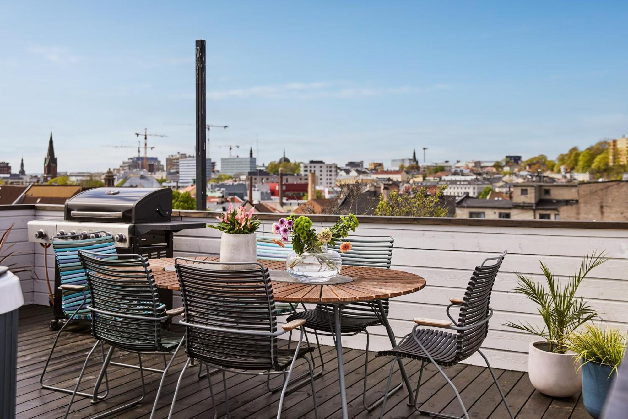 Апартаменты Penthouse In